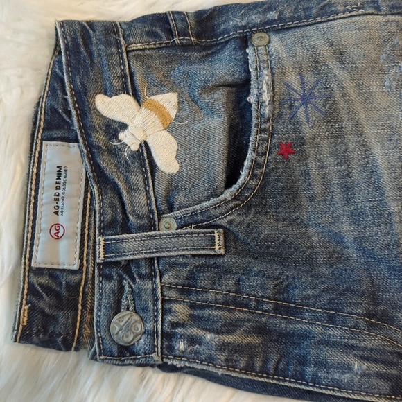 AG - The Phoebe Jean - Picture 3 of 6